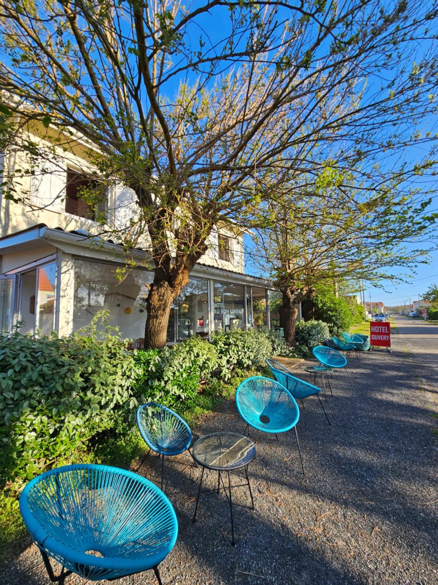 Hotel Au Bon Landais Biscarrosse-Plage Exteriör bild